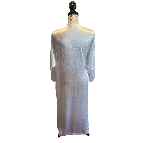 Natori Josie  Vintage Satin Robe White Medium Lace pearls Intimate sleepwear