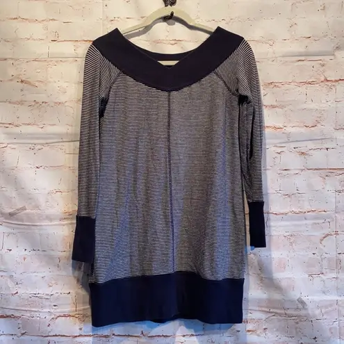 Free People long sweater stripe tunic scoop neck Small pullover navy top