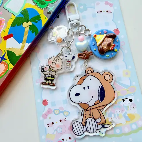 Handmade Snoopy double sided tassel acrylic keychain bagcharm phonecharm thumbnail 2