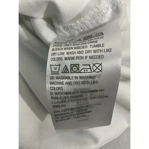 Womans D & Co Essentials 2X White Crew Neck Long Sleeve T Shirt