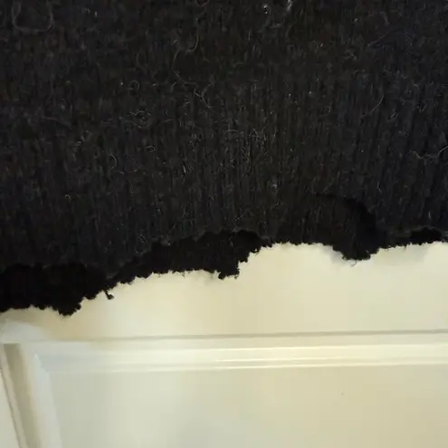 Magaschoni Burnout V-Neck Sweater Distressed Hem Witchy Indie Moody Baddie