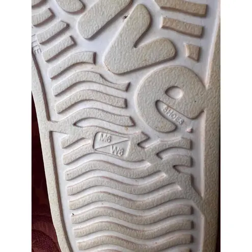 Native Ladie's Pink Slip