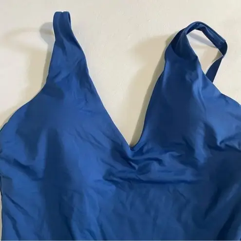 Everlane  The V-Neck One-Piece Swim Suit Resort Wear Beach Blue NWOT Size Medium