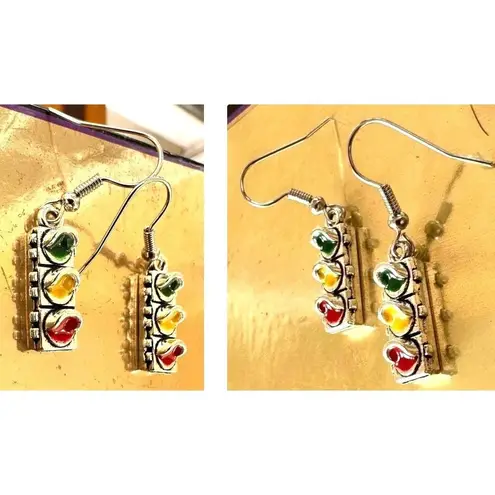 Traffic Light Earrings Signal New Dangle Hooks Stop Wait Go Crossing Gua… Silver