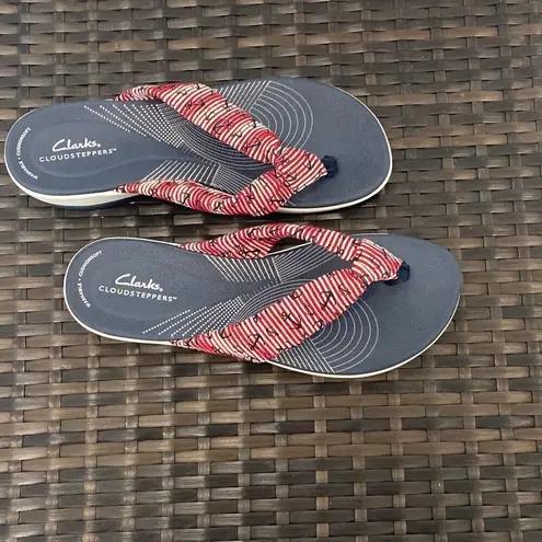 Clarks  cloud steppers women’s size 10 - Image 3