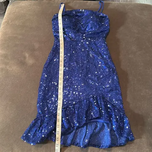 Women’s Blue Sequined Short Prom Party Homecoming Dress Ruffle Hem Size 2 NEW