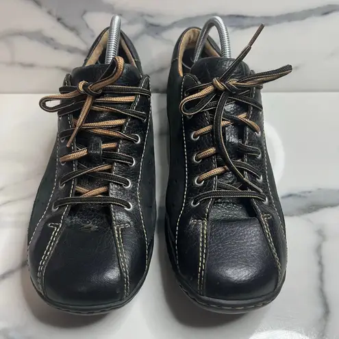 BORN Women's Black Leather Hawkeye Walking Sneaker Shoes Sz 10 Comfort Outdoors