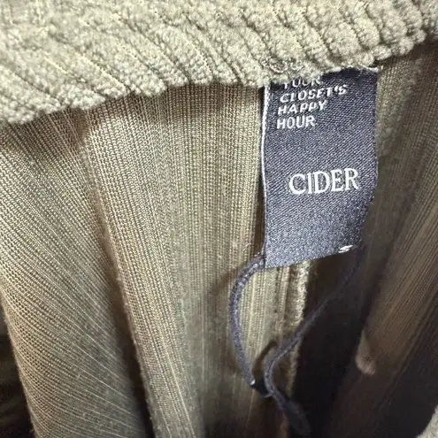 Cider Women’s Small Green Corduroy Jumpsuit