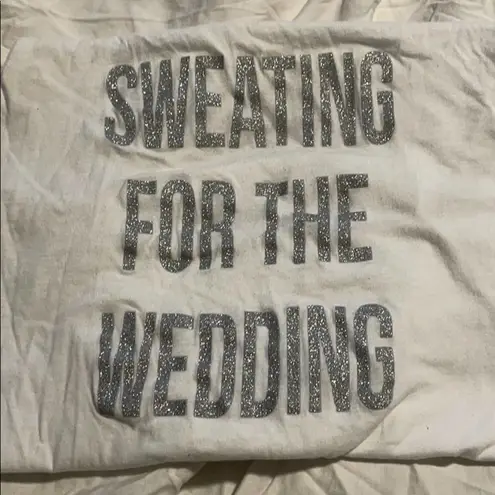 None Sweating for the wedding white tank size L