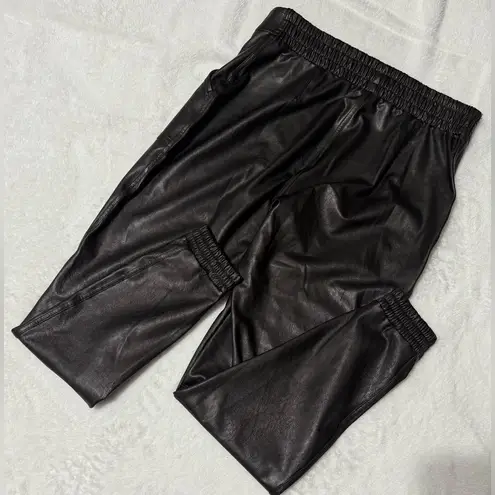 Spanx leather like jogger noir black