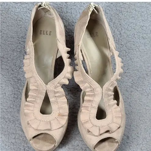 Elle - cream ruffle Victorian nude heels size 6.5 platform style y2k