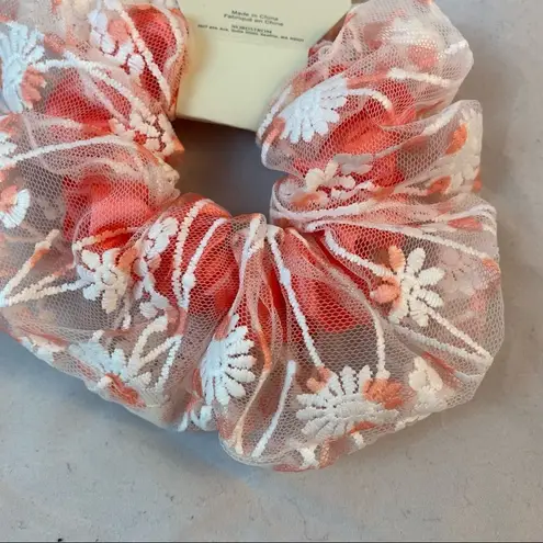 Tucker + Tate Hair Tie Coral Sugar Daisy Floral Scrunchie Casual Flower Girl