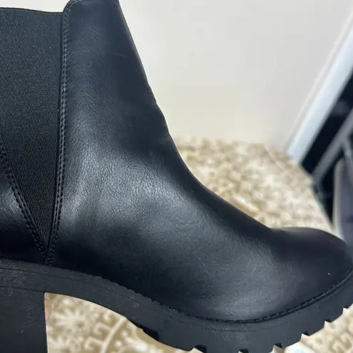 X-Appeal Laura Black Stretch Side Ankle Boots Women's Size 11 M