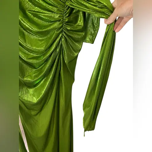 Mac Duggal NWT Drape Bodice Metallic Green Long Sleeve Dress 4 Gown Style 27165