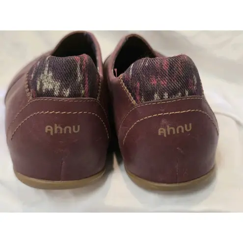 Ahnu Tola Flats Slip On Shoes Casual Red Burgundy Maroon Leather Women’s Size 11
