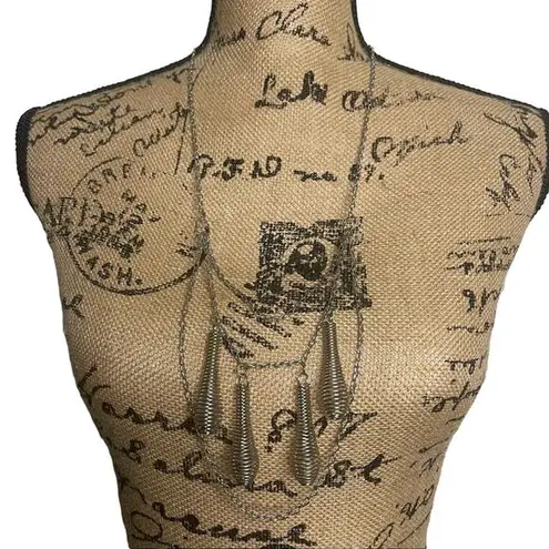 Stylish Layered Chain Necklace with Unique Pendants