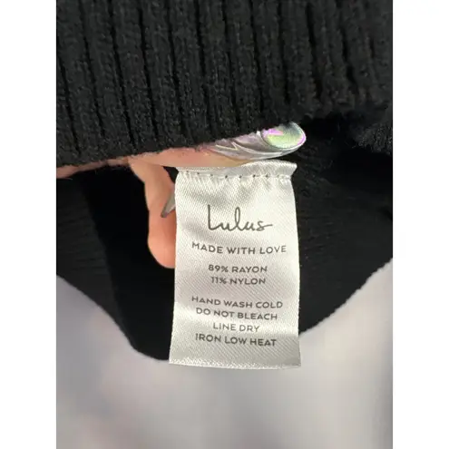 Women’s Lulu’s Small Black Long Sleeve Cropped Shirt with Poofed Sleeves