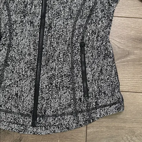 Lululemon  Define Jacket Luon Thumbholes Irregular Denim Twill Black White Size 6 - Image 6