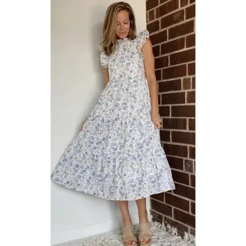 En Saison Eliza Floral Dress Size Small Midi Ruffle Tiered Eyelet