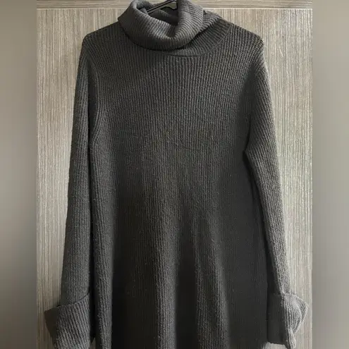 Lulus Lulu’s turtleneck sweater dress