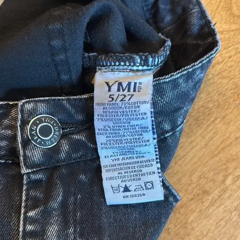 Ymi high-rise/dream fit black denim shorts