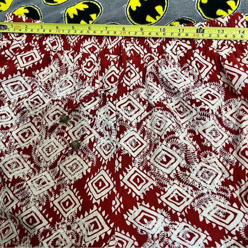 Solitaire Women's Red and White Lace Trim Shorts