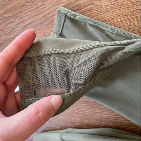 JOYFOLIE Olive Green Mesh Panel Athletic Leggings Size L Size L