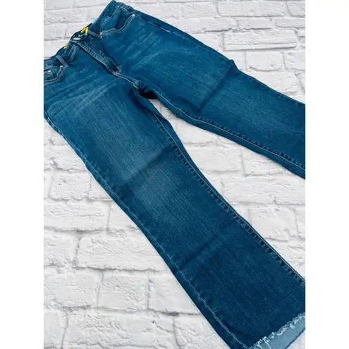 Seven7  Jeans Womans Crop 10 Medium Wash Capri Fashion Frayed Hem Denim Skinny