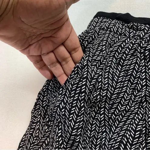 Promod Black and White Bubble Mini Skirt Size 8