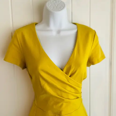 Boden Mustard Gold V Neck Knit Zip Up FittedDress Sz 6 in EUC Yellow