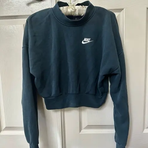 Nike  mock neck cropped pullover sweatshirt