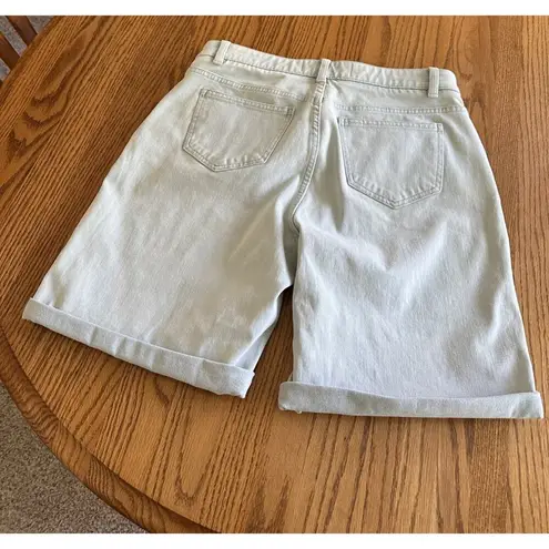 Soft Surroundings Women's Light Blue Denim Shorts M Relaxed Fit Rolled Cuffs