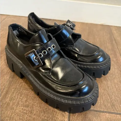 Steve Madden  Henna Black Slip on Loafers with Buckle Detail Size 6M thumbnail 5