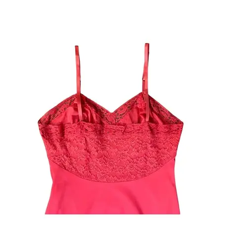 Vanity Fair Vintage Full Slip Womans 38 Used Red