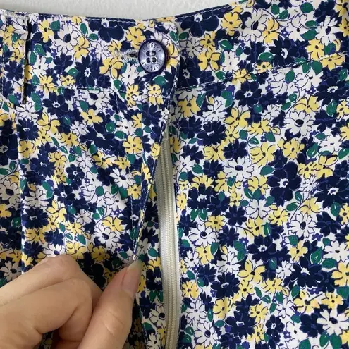 Vintage Liz Claiborne Golf Navy & Yellow Floral High Rise Mom Shorts Size 8 Blue