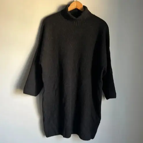 Tuckernuck NEW POMANDER PLACE Noir Vivianne Dress size Large