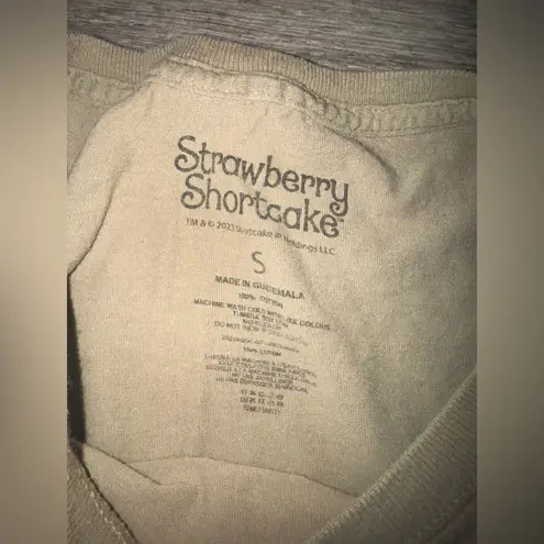 Strawberry shortcake 2023 graphic tee Green