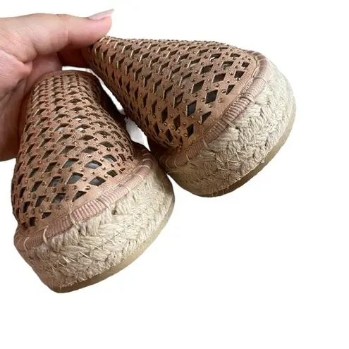 Catherine Malandrino Size 6 Melchior Espadrille Slip On Loafers Rose Gold NWT