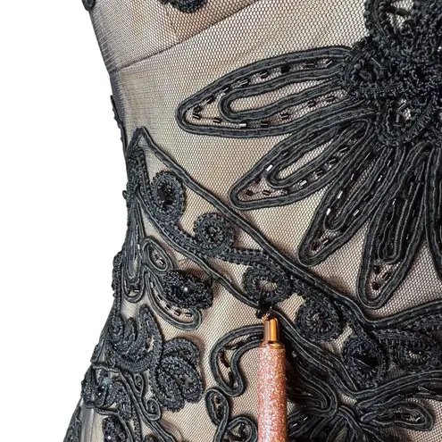 Interlude USA Beaded Halter Bubble Hem Dress Black / Nude size Small