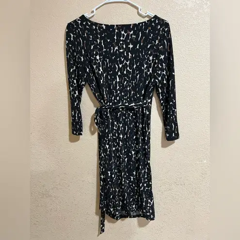 A pea in the pod maternity cheetah leopard animal jersey wrap dress S - Image 5