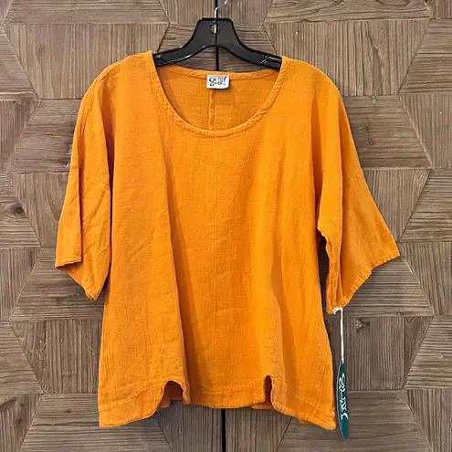 NWT Oh My Gauze! Women's Orange Casual Short Sleeve Top, Size S/M