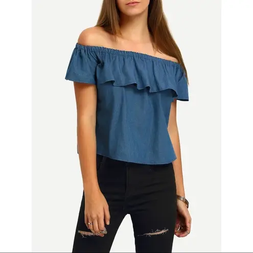 ✨Boat Neck Flounce Denim Crop Top✨ Blue Size M