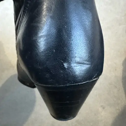 Capezio Black Leather Cowboy Boots Bows Pull-On Foldover Size 8.5