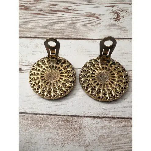 Vintage Clip On Earrings