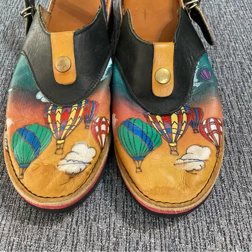G2 Hand Painted Hot Air Balloon Sandals Size undefined