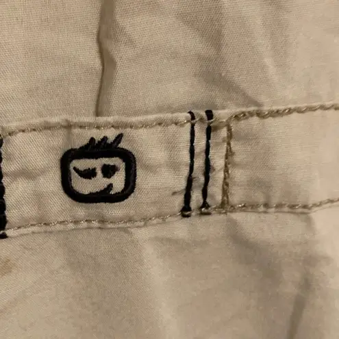 Wonder Flex  size M tan  Short Sleeve Top with Pockets