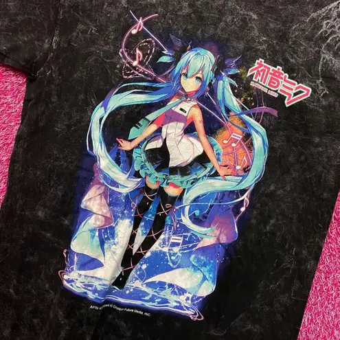 Hatsune Miku Vocaloids Virtual Anime Electropop Tee L