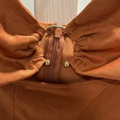 Meshki (NWT) Harriet Satin Midi High Split Dress, Biscuit, Size L