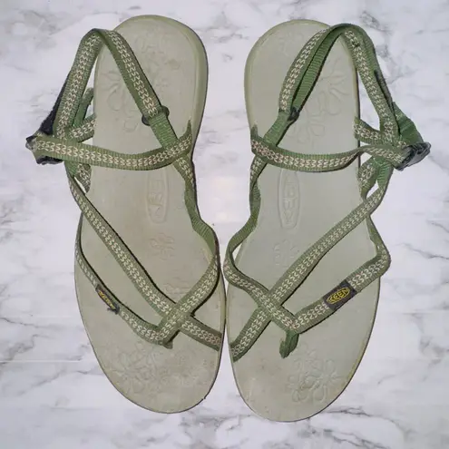 Keen Women's La Paz Green Strappy Toe Strap Sandals size US 7