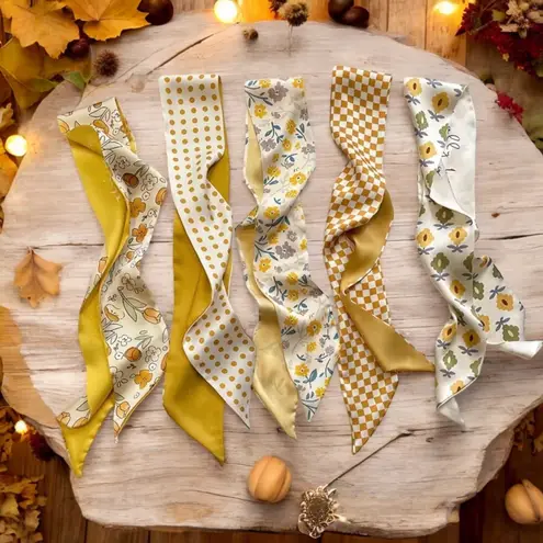 5 Piece Satin Vibrant Style Twillies Tan